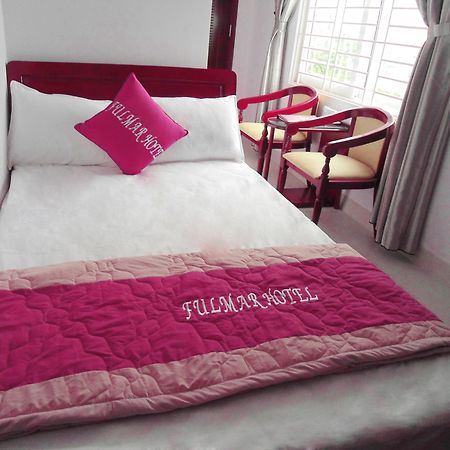Fulmar Hotel Danang Exterior photo