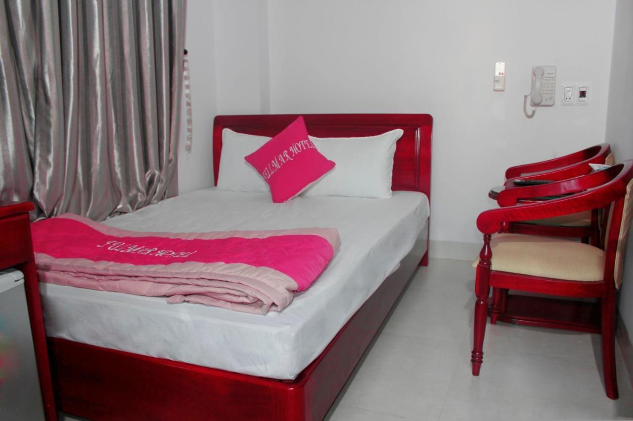 Fulmar Hotel Danang Exterior photo