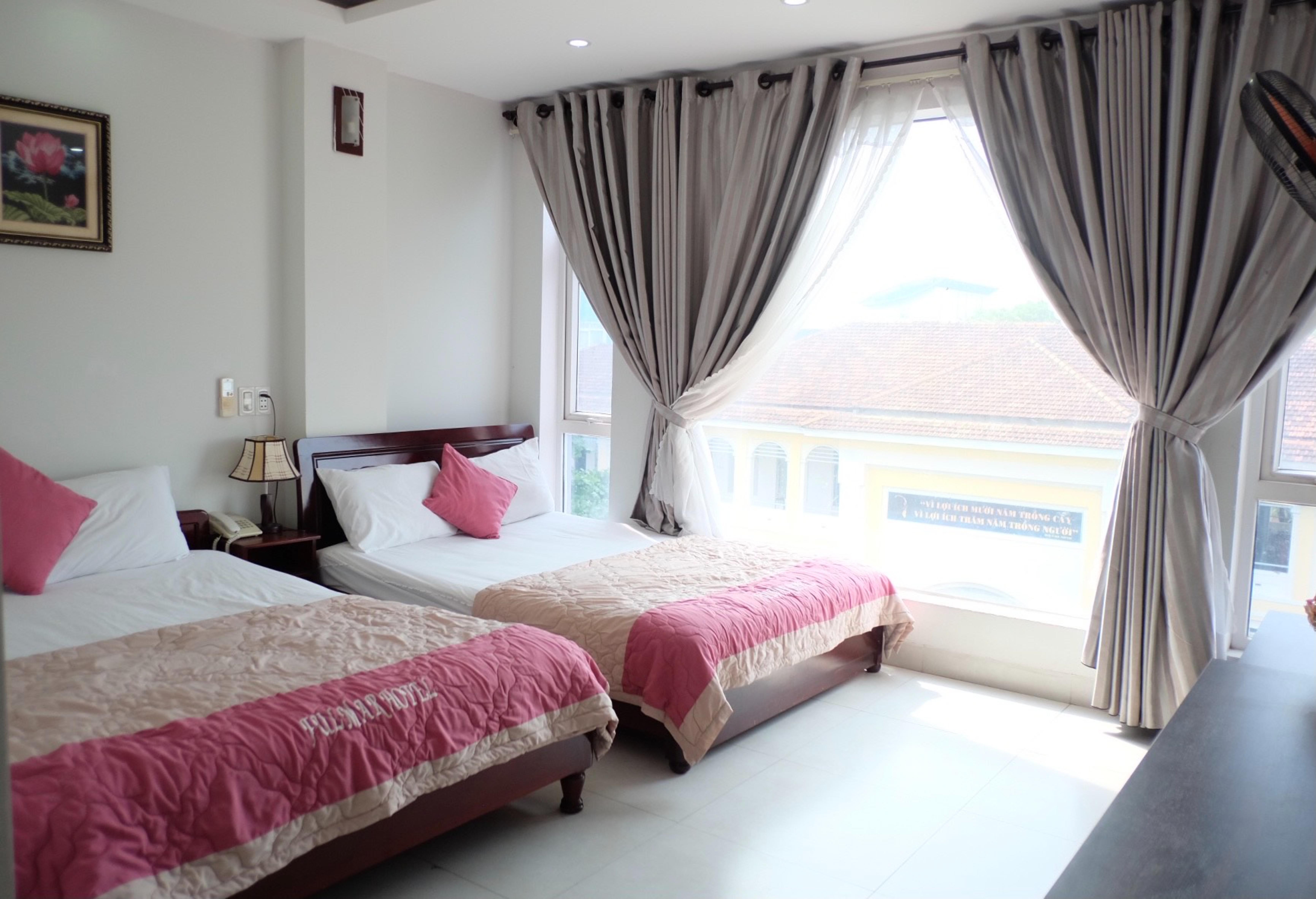 Fulmar Hotel Danang Exterior photo