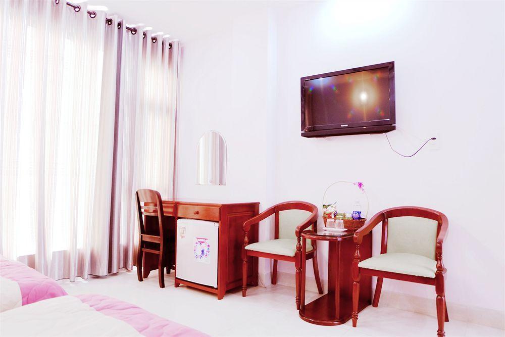 Fulmar Hotel Danang Exterior photo