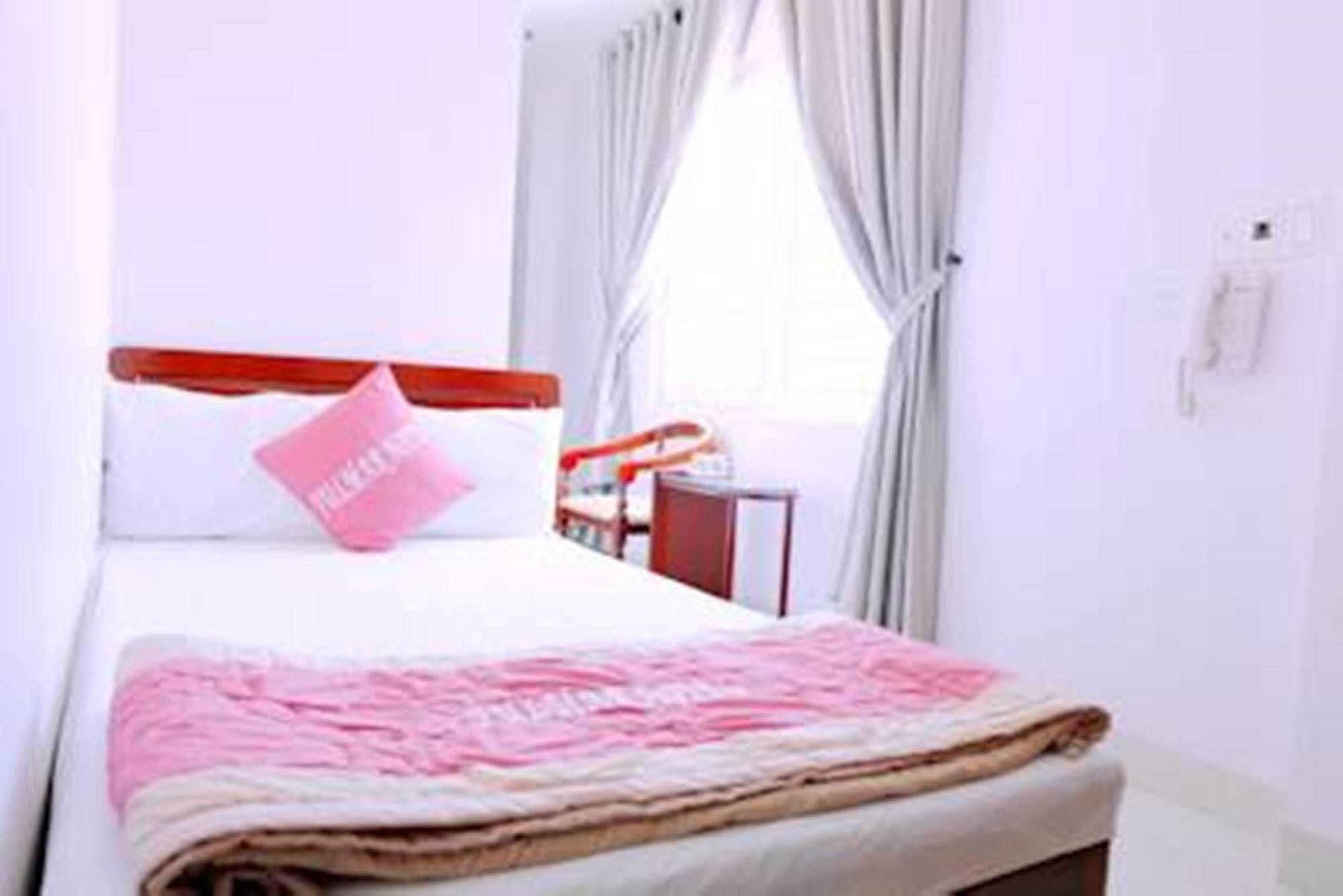Fulmar Hotel Danang Exterior photo