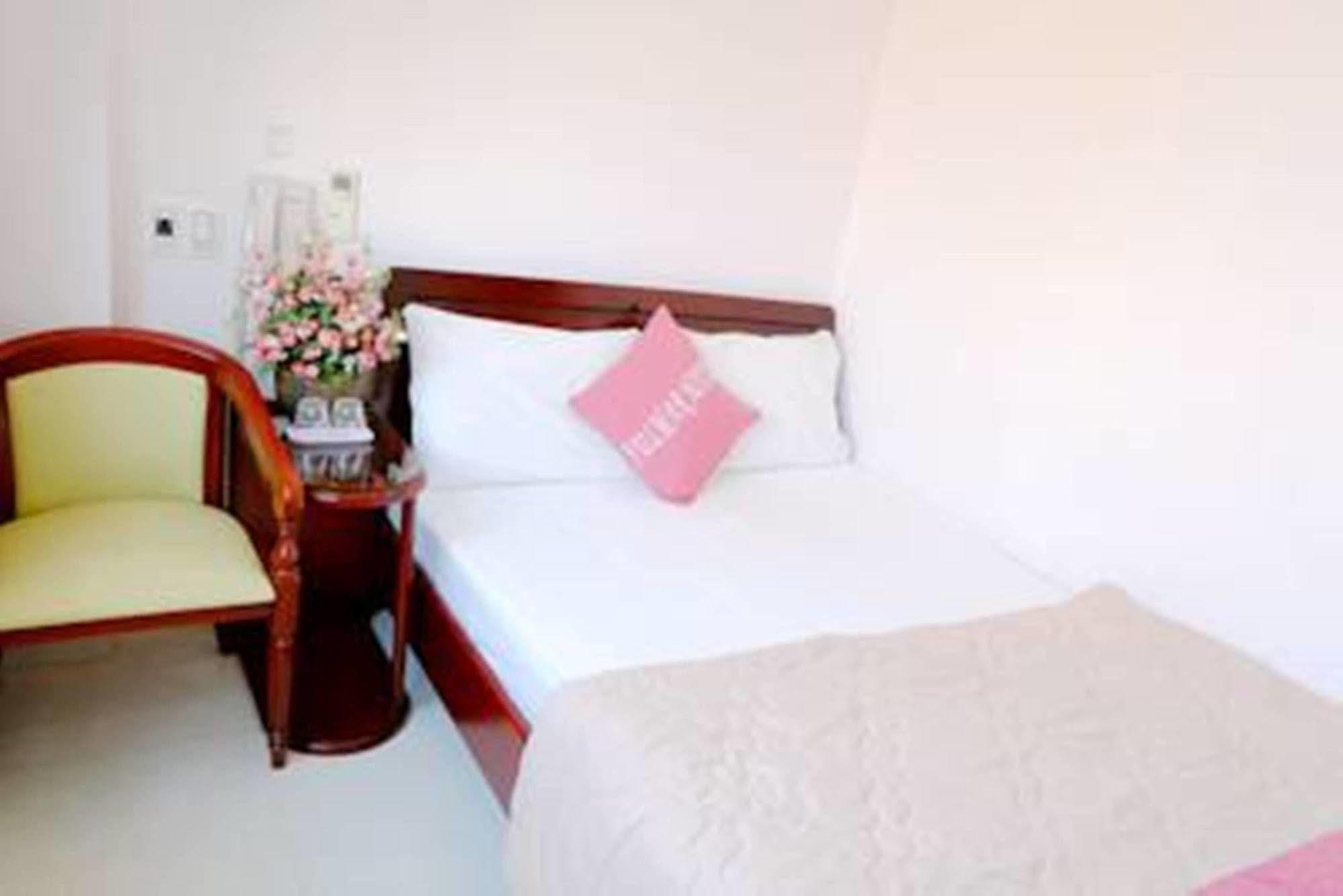 Fulmar Hotel Danang Exterior photo