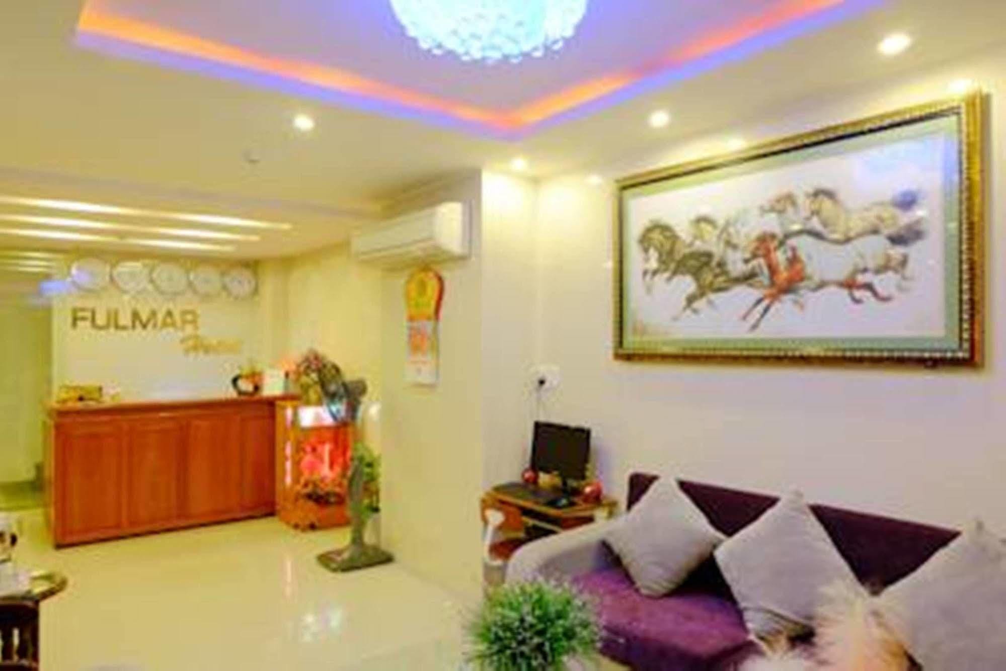 Fulmar Hotel Danang Exterior photo
