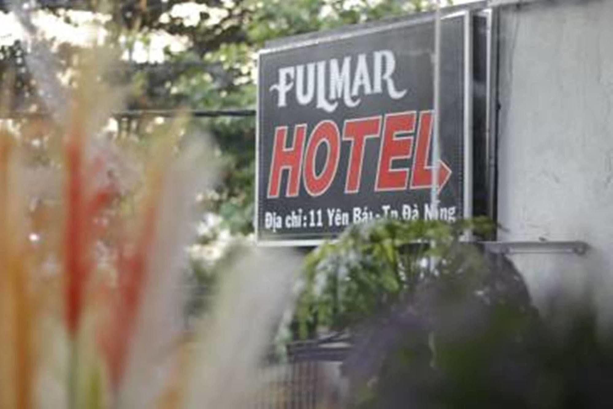 Fulmar Hotel Danang Exterior photo