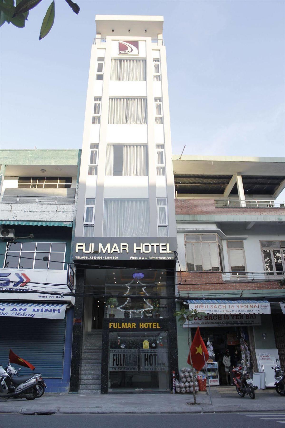 Fulmar Hotel Danang Exterior photo